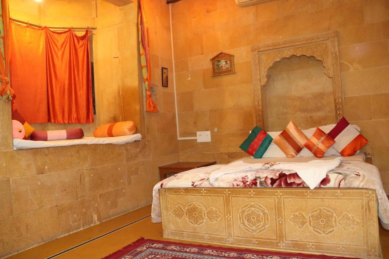 Hotel Pol Haveli Jaisalmer Exterior photo