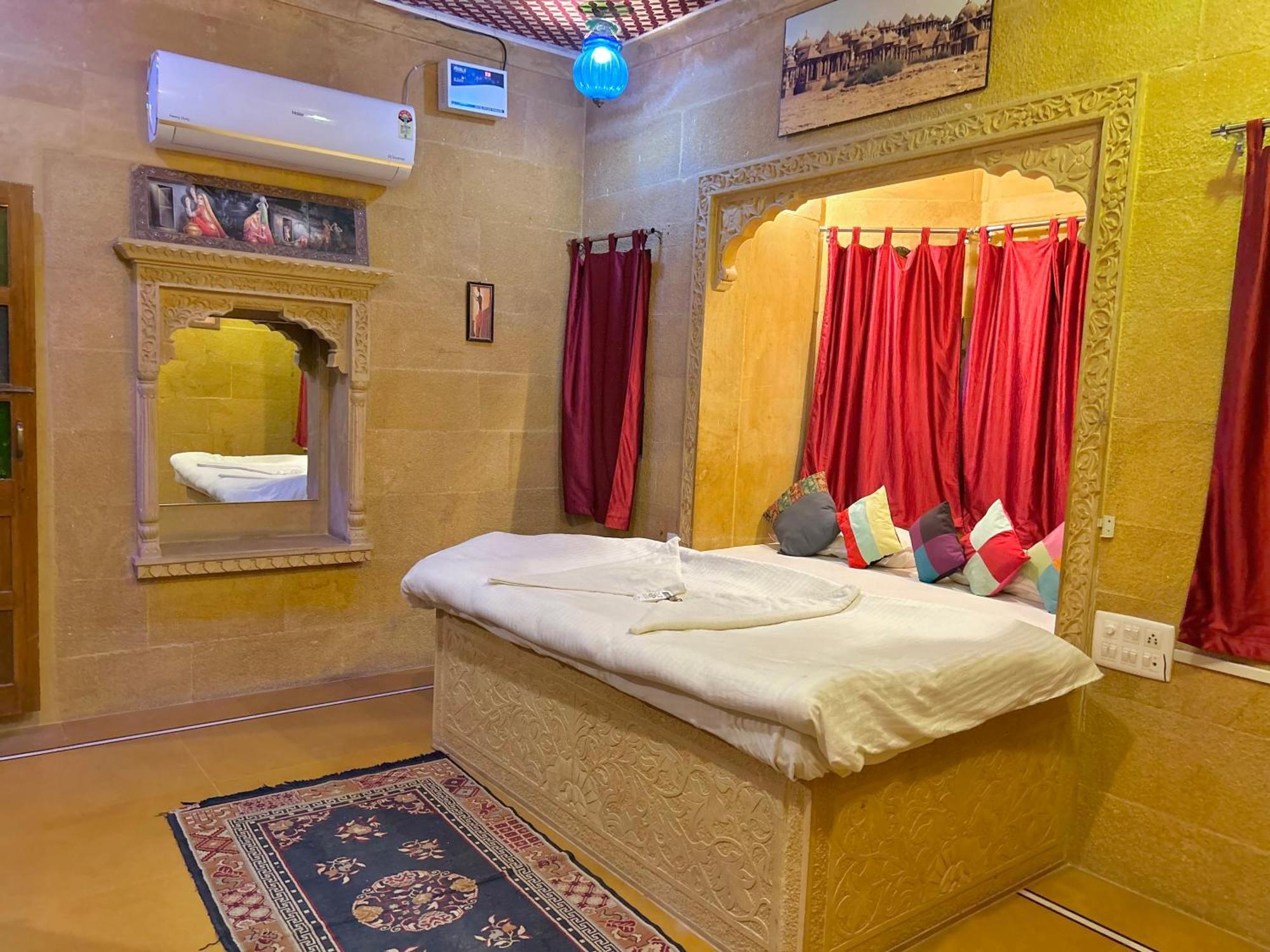 Hotel Pol Haveli Jaisalmer Exterior photo