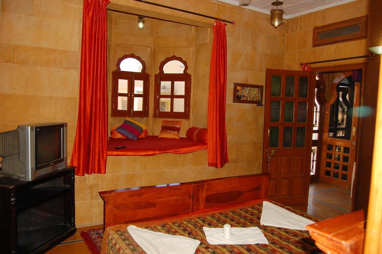 Hotel Pol Haveli Jaisalmer Room photo